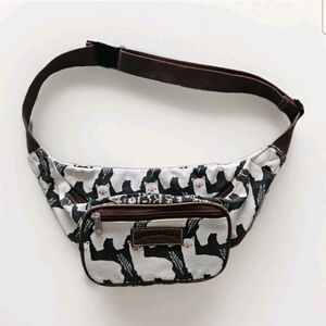 Unionbay Canvas Llama Print Fanny Pack